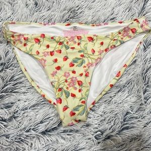 VS bikini bottom size large.